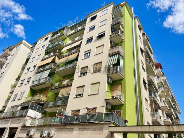 appartamento in vendita a Roma in zona Tuscolano