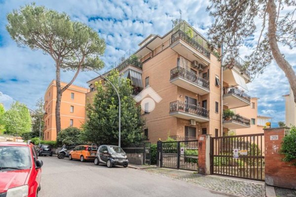 appartamento in vendita a Roma