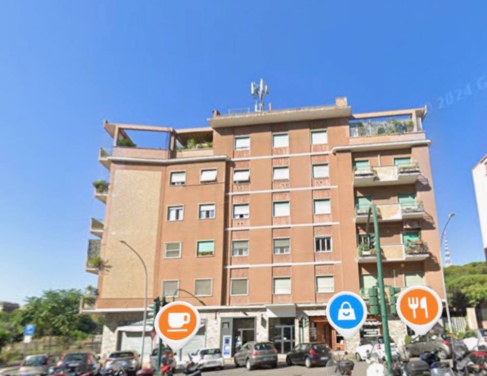 appartamento in vendita a Roma in zona Della Vittoria