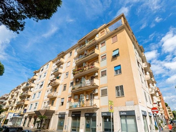appartamento in vendita a Roma in zona Ostia