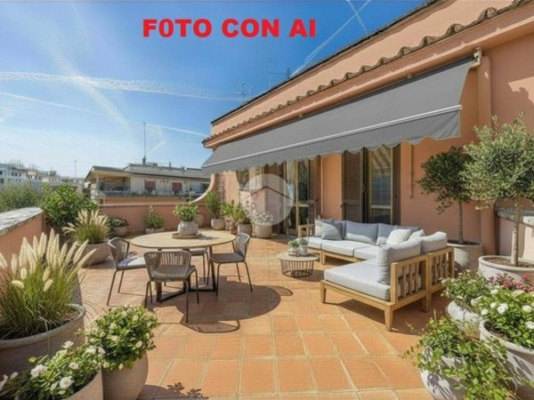 appartamento in vendita a Roma in zona Appio Latino