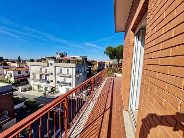 appartamento in vendita a Roma in zona Dragona/Bagnoletto