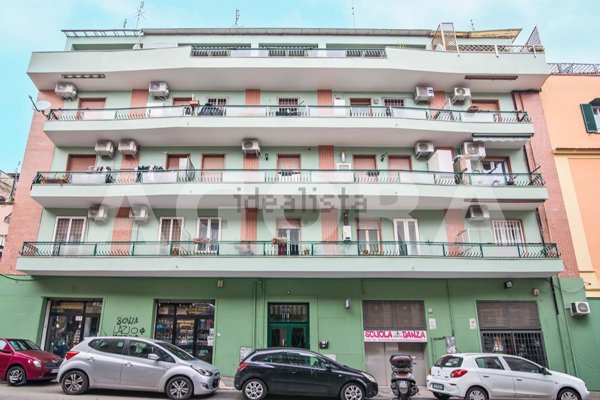 appartamento in vendita a Roma in zona Tuscolano