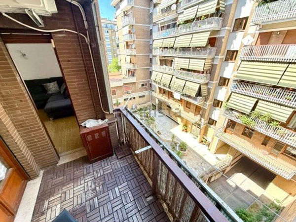 appartamento in vendita a Roma in zona Don Bosco