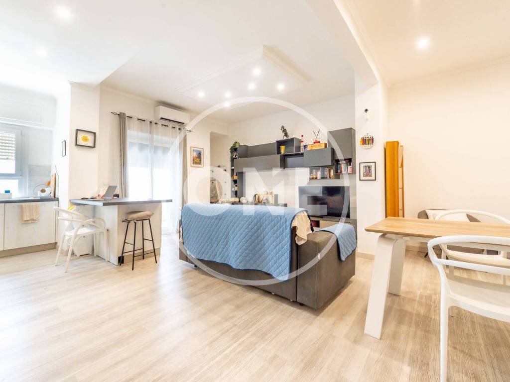 appartamento in vendita a Roma in zona Ostiense