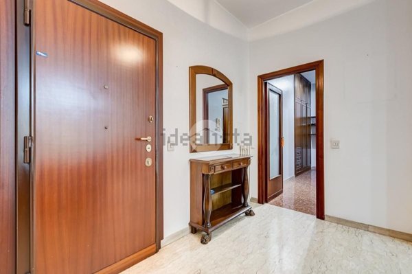 appartamento in vendita a Roma in zona Don Bosco