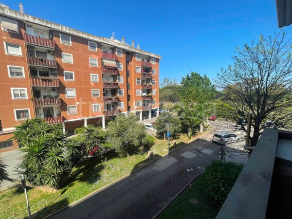 appartamento in vendita a Roma in zona Ostia