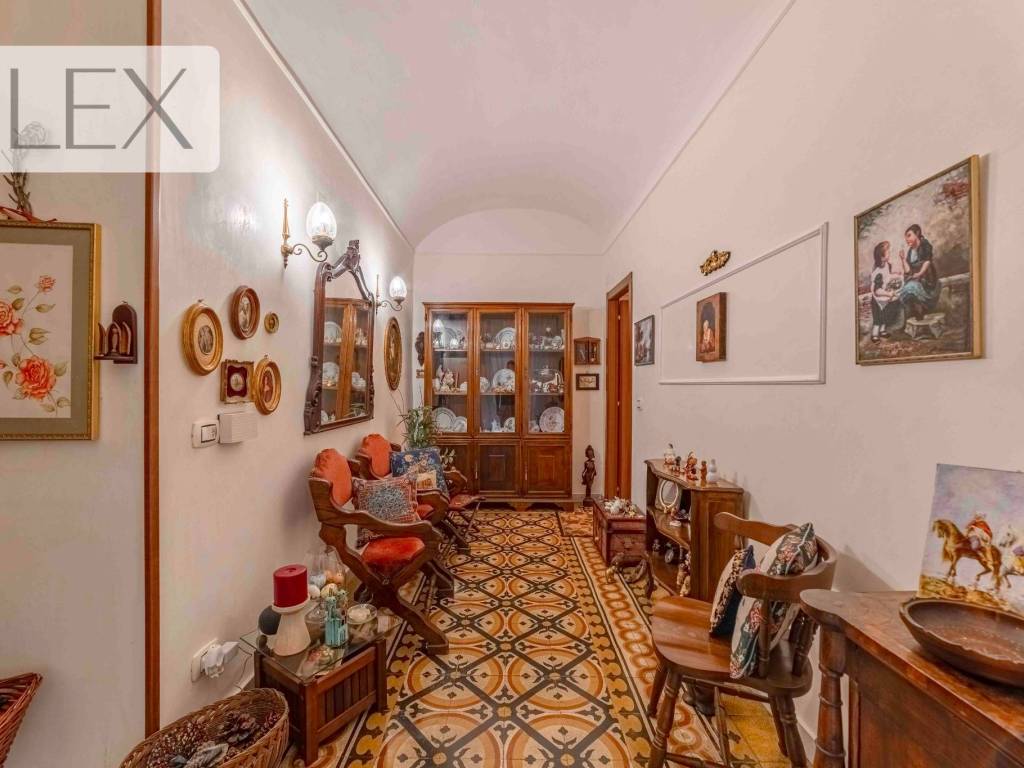 appartamento in vendita a Roma in zona Ludovisi/Sallustiano