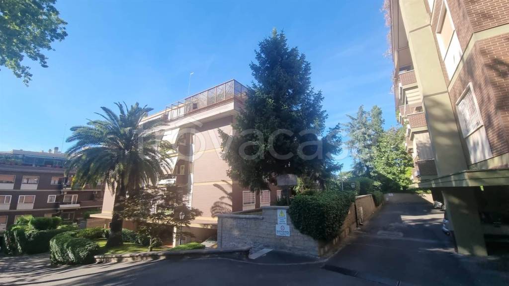 appartamento in vendita a Roma