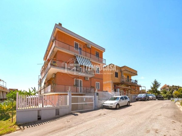 appartamento in vendita a Roma in zona Ottavia