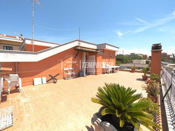 appartamento in vendita a Roma in zona Ottavia