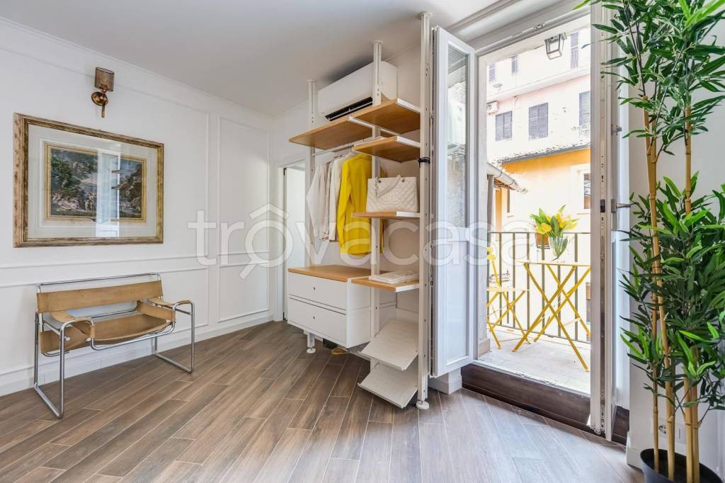 appartamento in vendita a Roma in zona Rione Monti/Campitelli