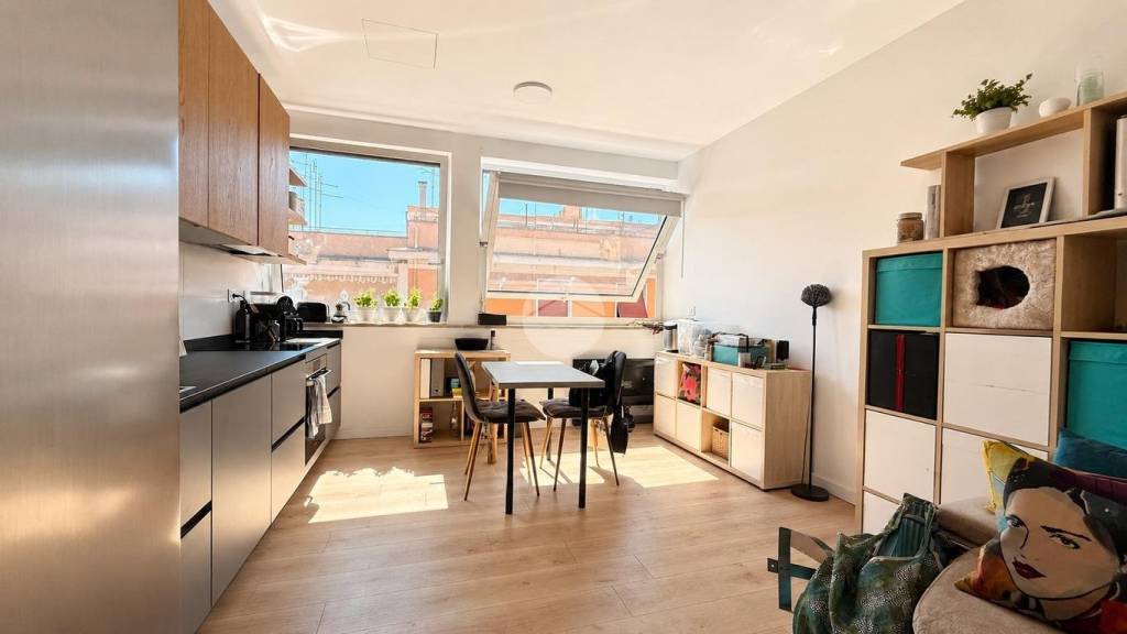 appartamento in vendita a Roma in zona Tuscolano