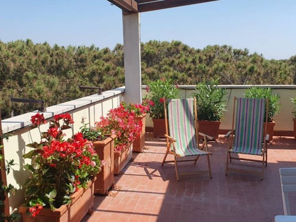 appartamento in vendita a Roma in zona Ostia