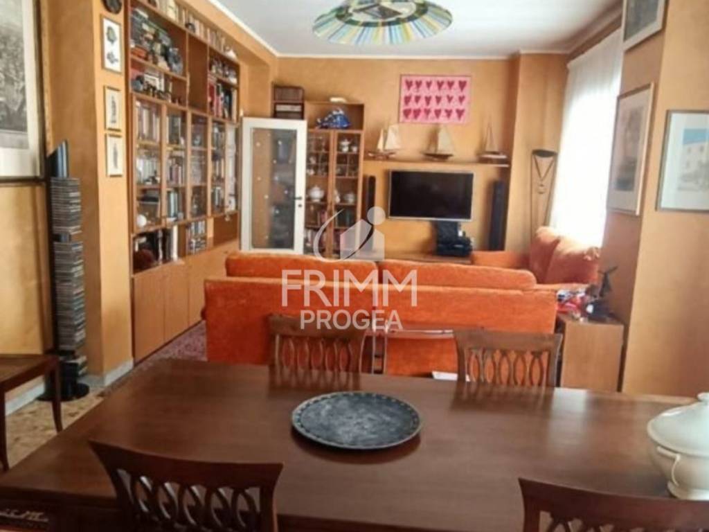 appartamento in vendita a Roma in zona Nomentano