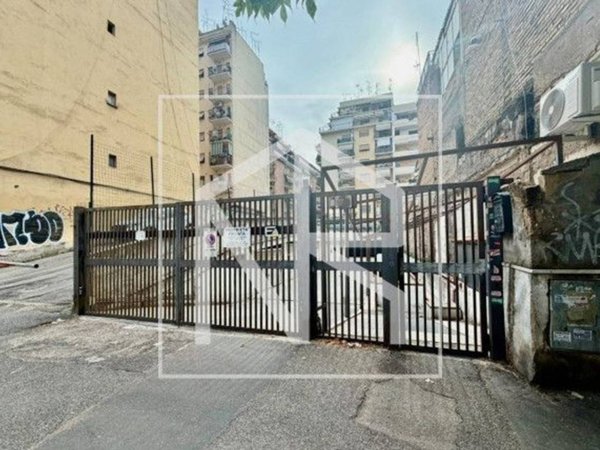 negozio in vendita a Roma in zona Prenestino-Labicano