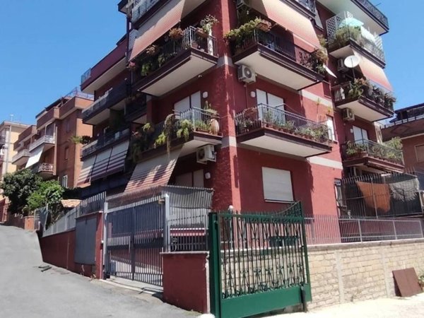 appartamento in vendita a Roma