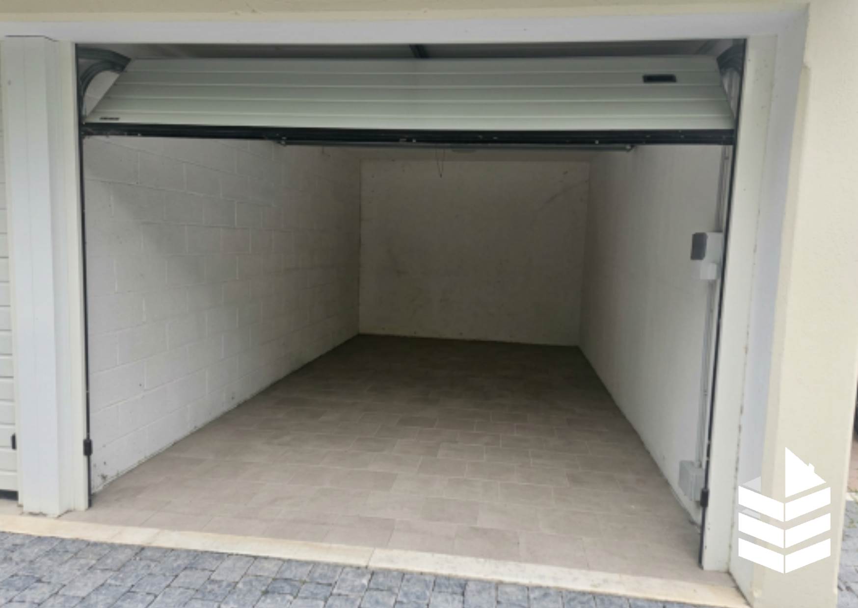 casa indipendente in vendita a Roma in zona Tomba di Nerone