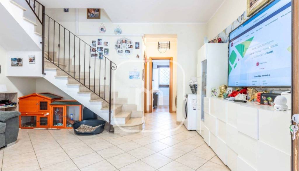 casa indipendente in vendita a Roma in zona Giardini di Corcolle