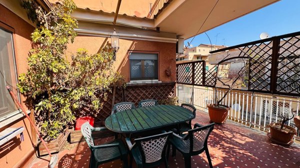 appartamento in vendita a Roma in zona Appio Latino