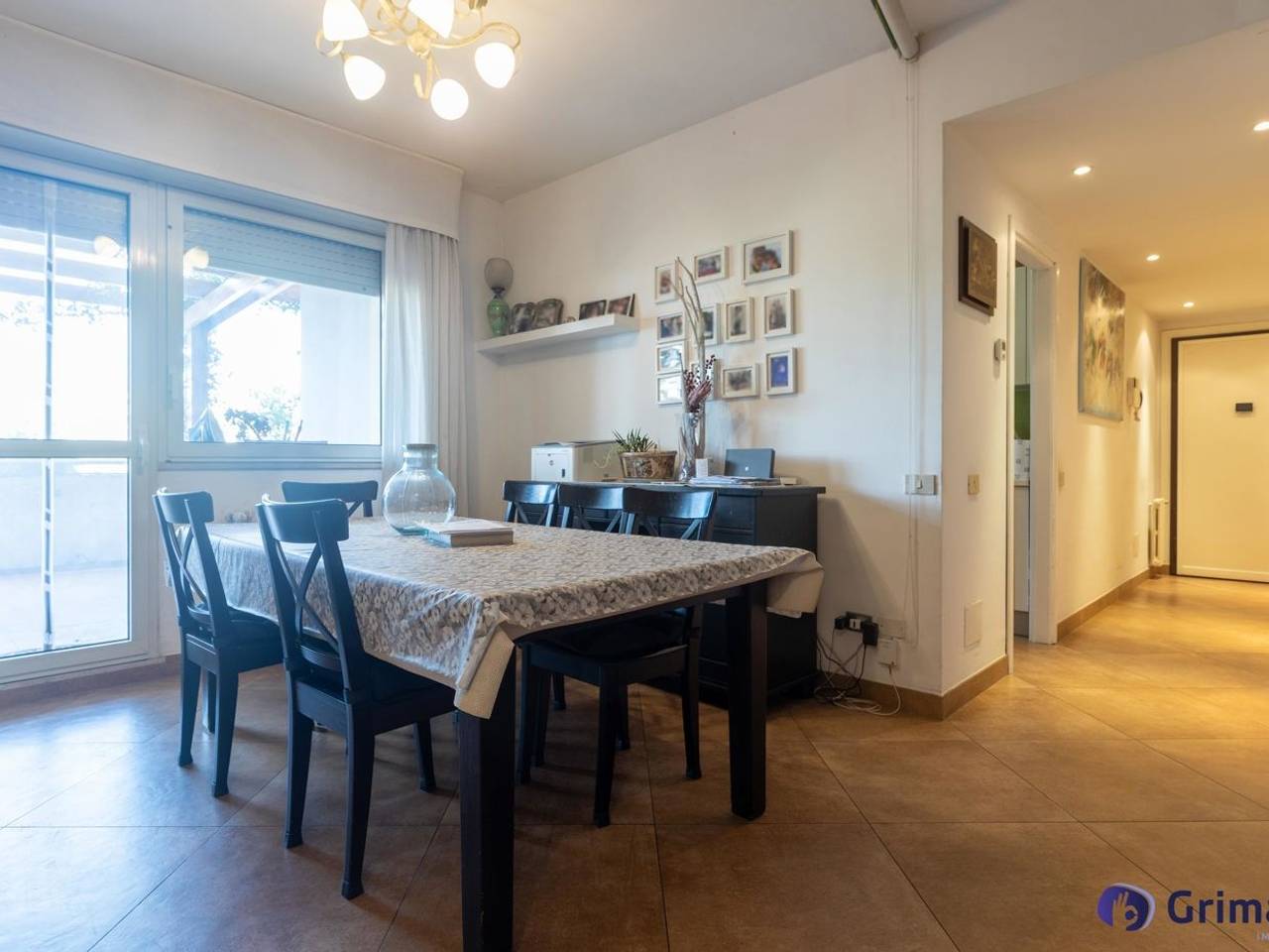 appartamento in vendita a Roma in zona Ardeatino