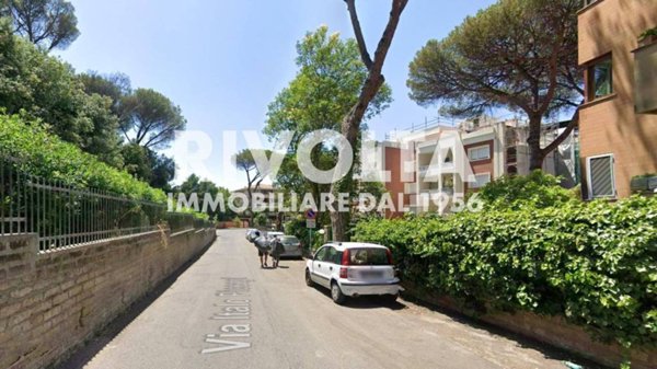 appartamento in vendita a Roma in zona La Giustiniana