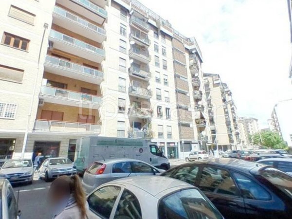 negozio in vendita a Roma in zona Portuense