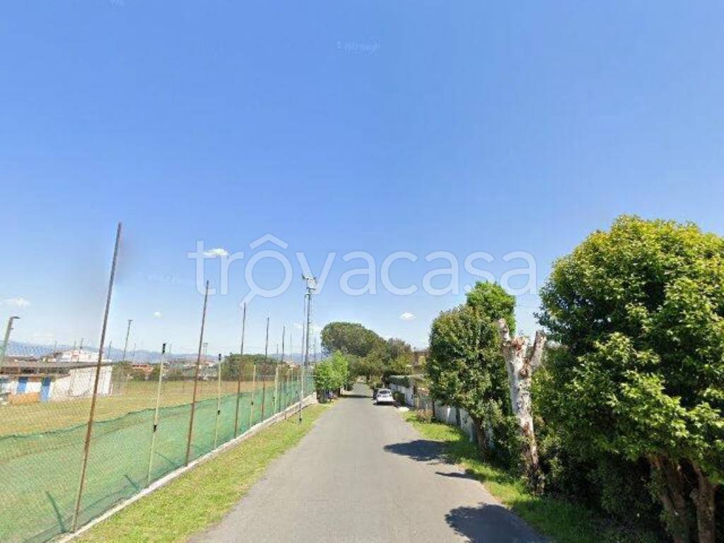 terreno agricolo in vendita a Roma in zona Colle del Sole