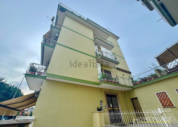 appartamento in vendita a Roma in zona Torre Maura