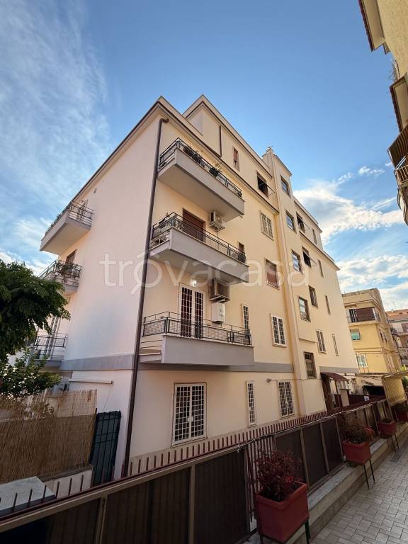 appartamento in vendita a Roma in zona La Pisana