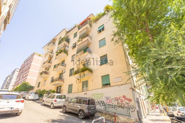 appartamento in vendita a Roma in zona Gianicolense