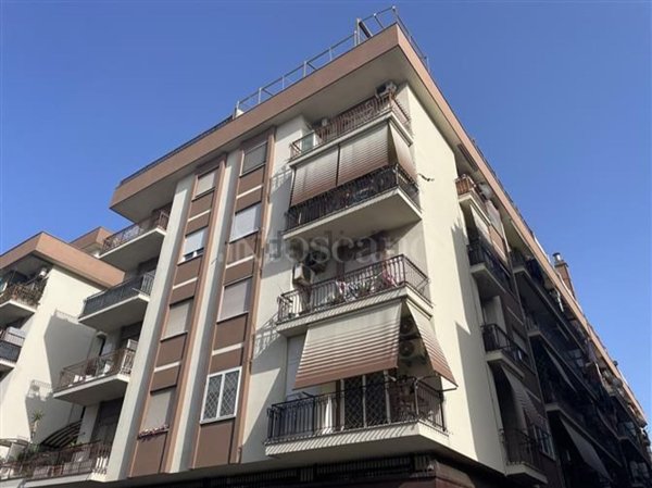 appartamento in vendita a Roma in zona Ostia