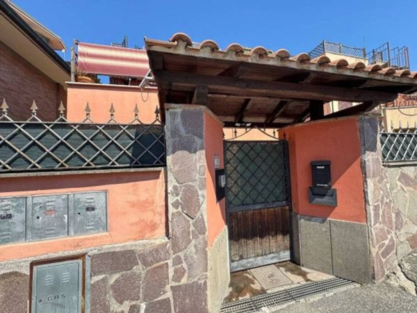 appartamento in vendita a Roma in zona Borghesiana