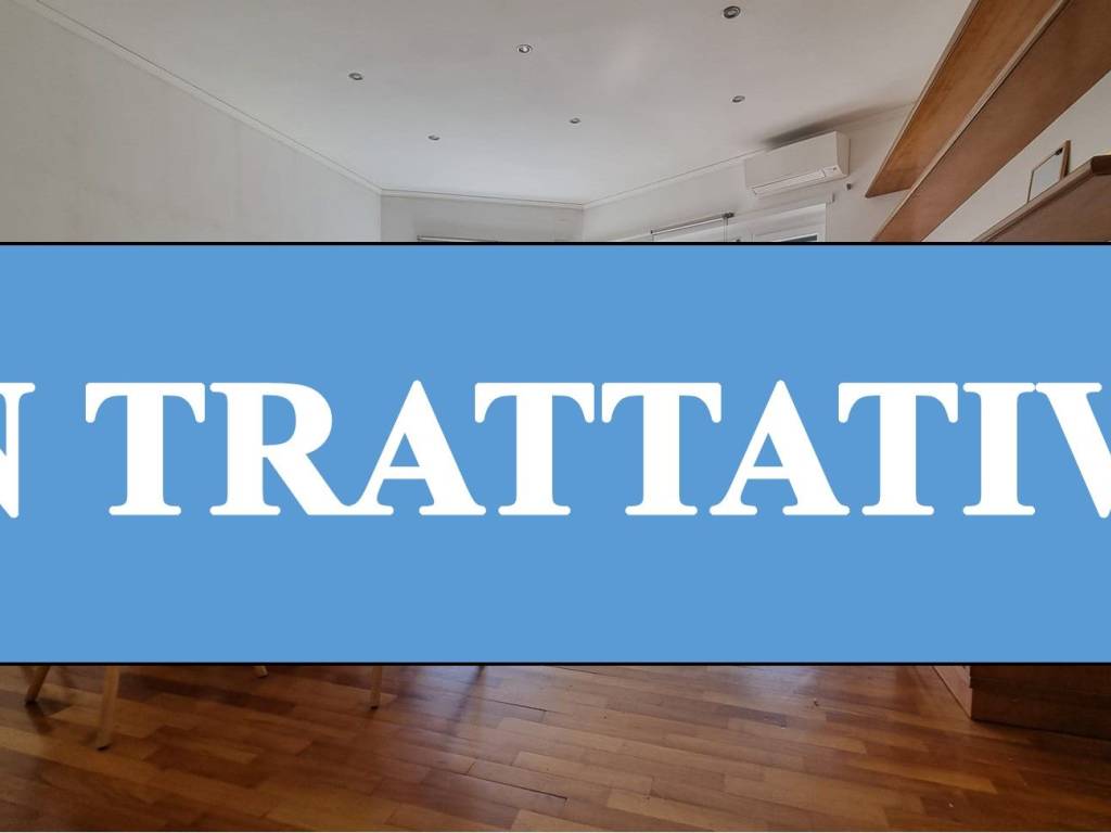 appartamento in vendita a Roma in zona Tomba di Nerone