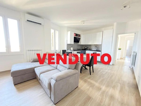 appartamento in vendita a Roma in zona Appio Latino