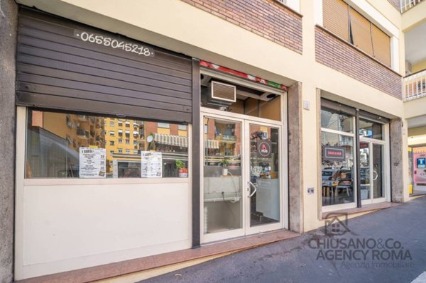 negozio in vendita a Roma in zona Appio Latino