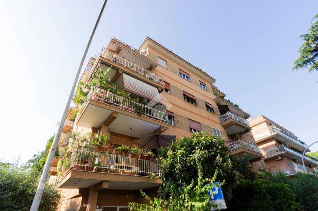 appartamento in vendita a Roma in zona Monte Sacro/Talenti