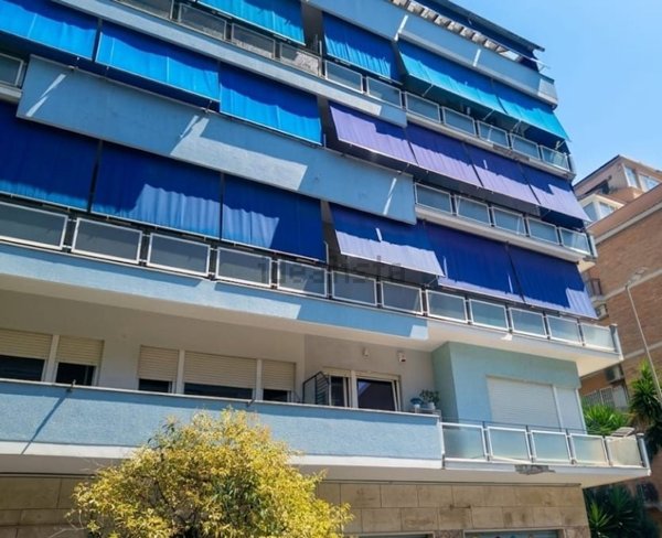 appartamento in vendita a Roma in zona Ostia