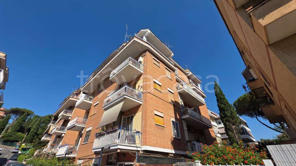 appartamento in vendita a Roma in zona Portuense