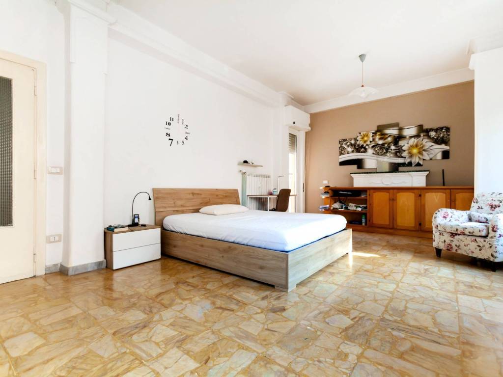 appartamento in vendita a Roma in zona Ardeatino