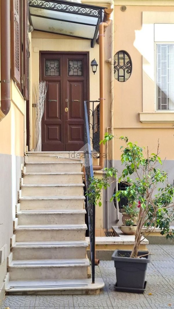 appartamento in vendita a Roma in zona Ostia