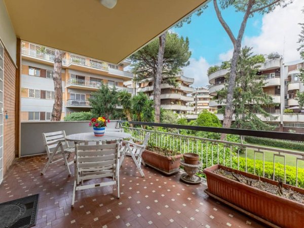 appartamento in vendita a Roma in zona Gianicolense