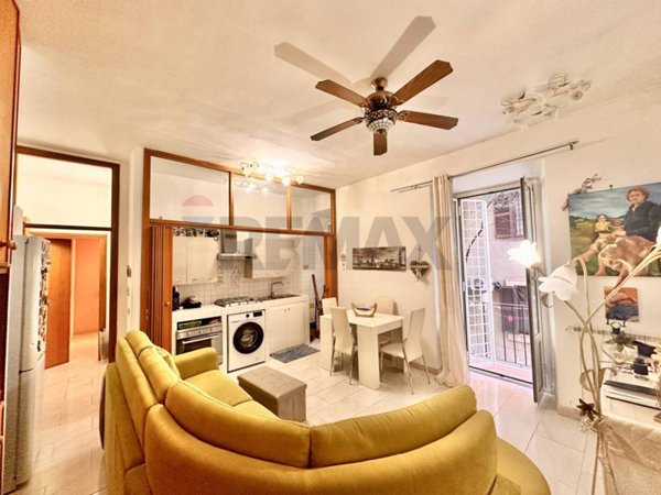 appartamento in vendita a Roma in zona Appio Latino