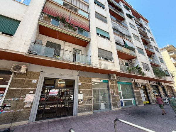 appartamento in vendita a Roma in zona Tuscolano