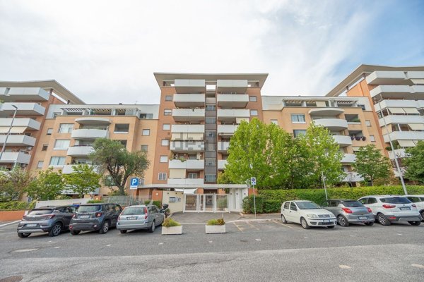 appartamento in vendita a Roma in zona Settecamini