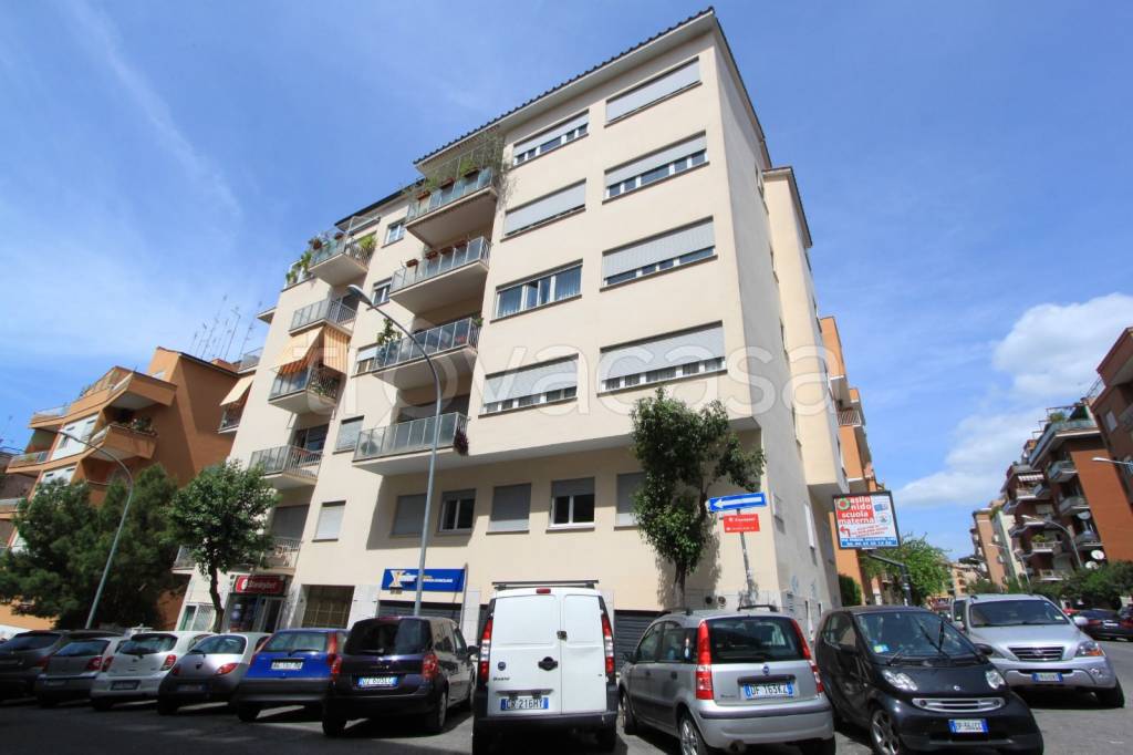 appartamento in vendita a Roma