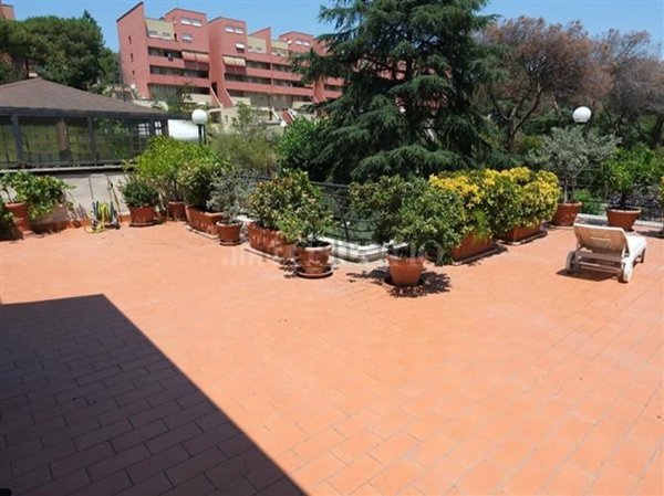 appartamento in vendita a Roma in zona Ardeatino