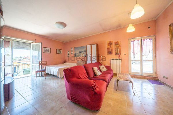 appartamento in vendita a Roma in zona Castelverde