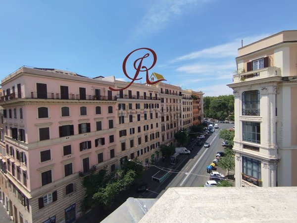 appartamento in vendita a Roma in zona Esquilino