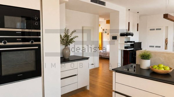 appartamento in vendita a Roma in zona Gianicolense